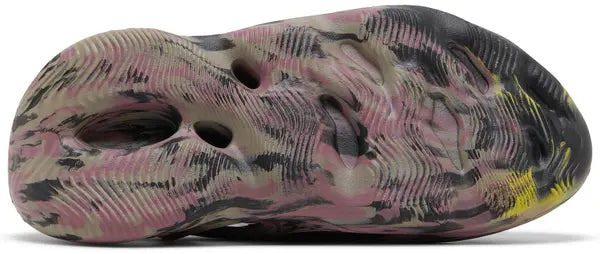 adidas Yeezy Foam Runner MX Carbon