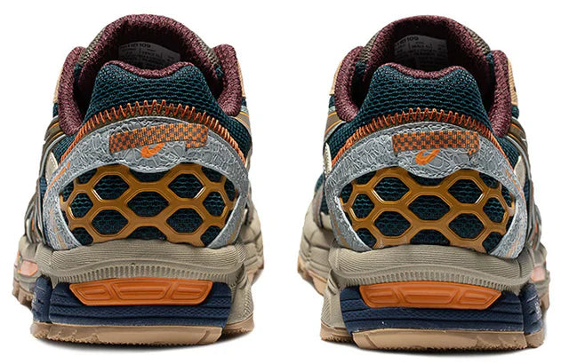 ASICS GEL-Kahana 8 Sneakers – Dark Blue / Brown