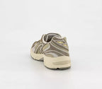 ASICS GEL-1130 Trainers – Wood Crepe / Mink