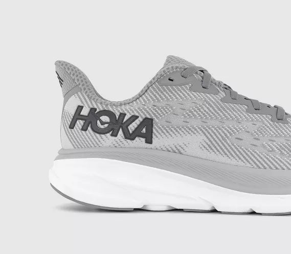 HOKA Clifton 9 Trainers – Harbor Mist / Black