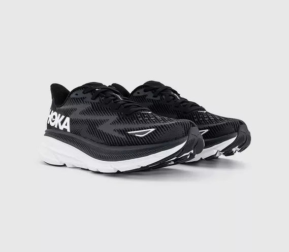 HOKA Clifton 9 Trainers – Black / White