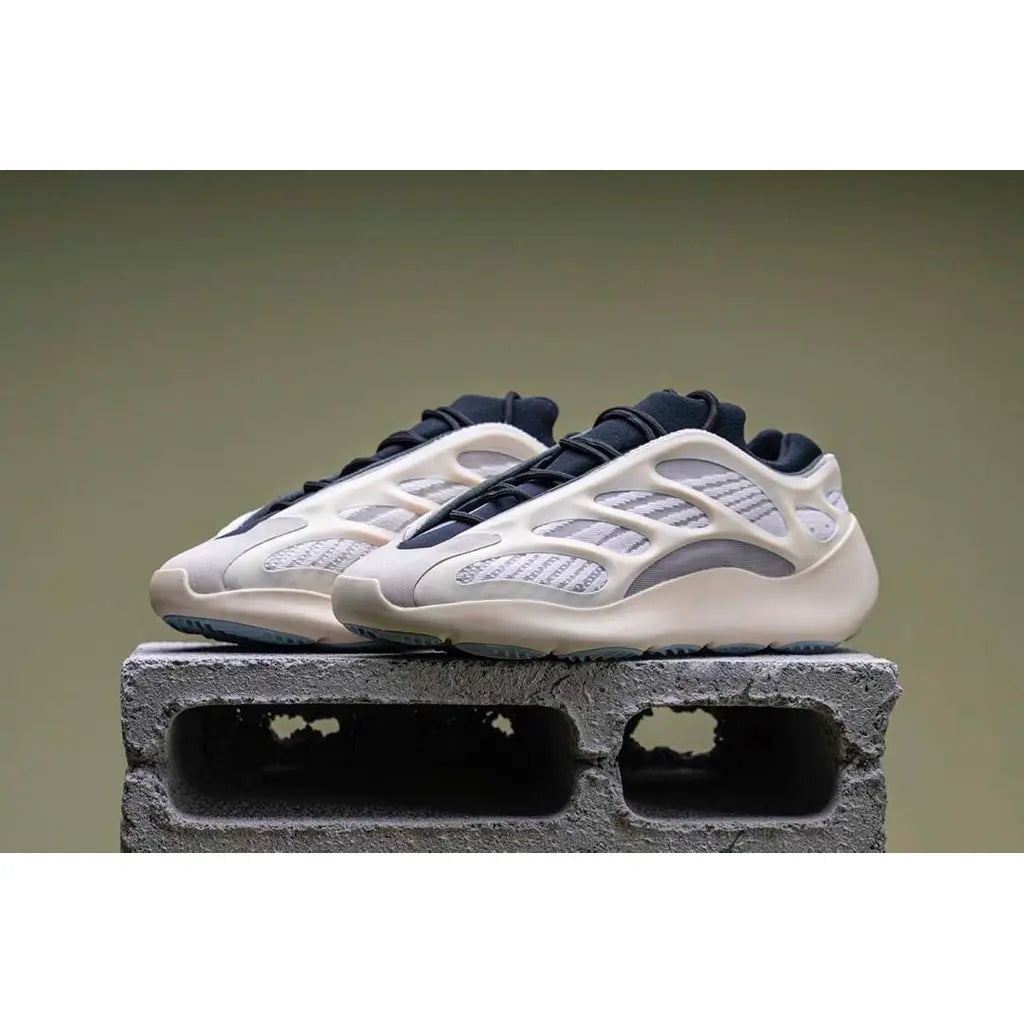 Yeezy 700 V3 Azael