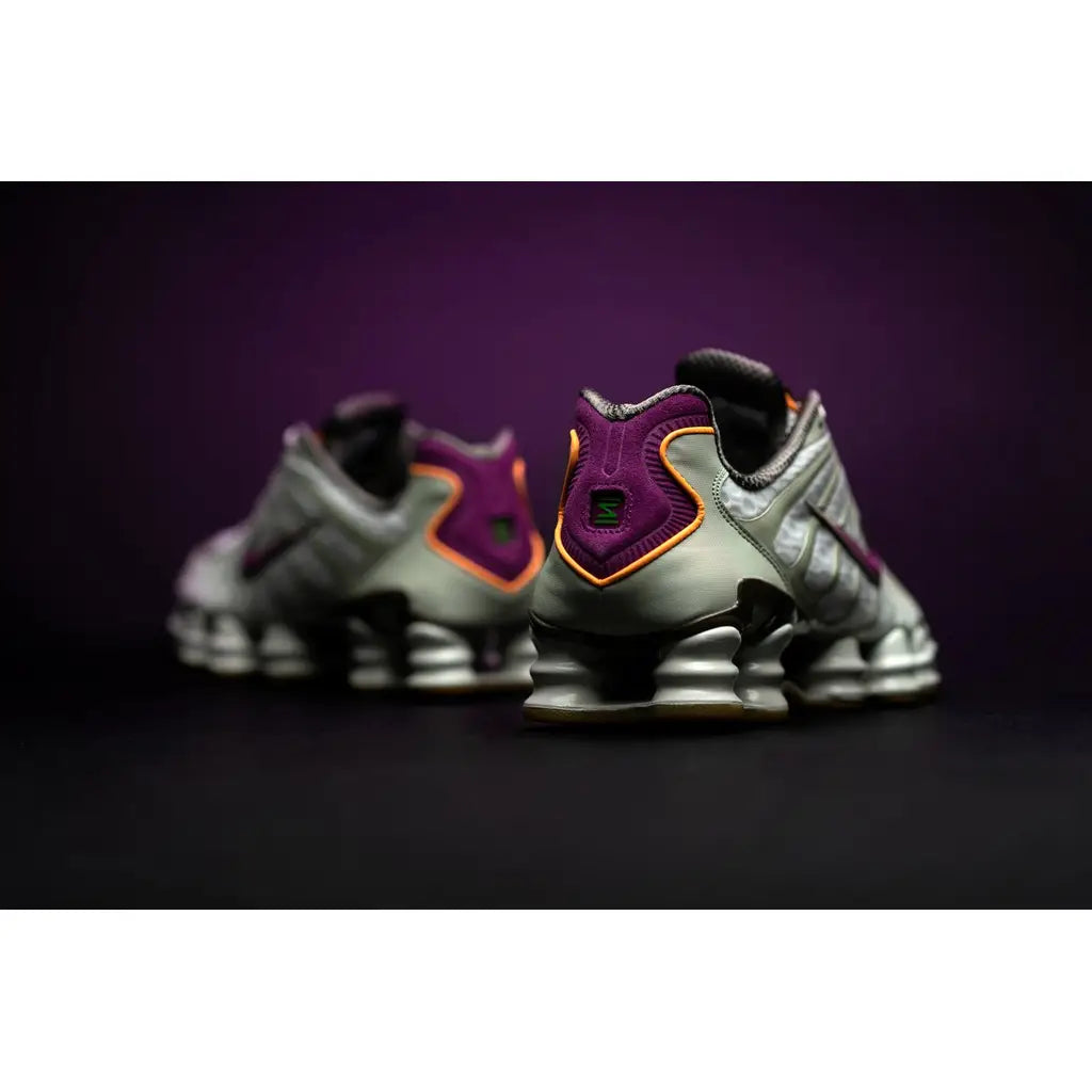 Nike Shox TL Viotech Size? Exclusive – Multicolour Shox Cushioning Trainer