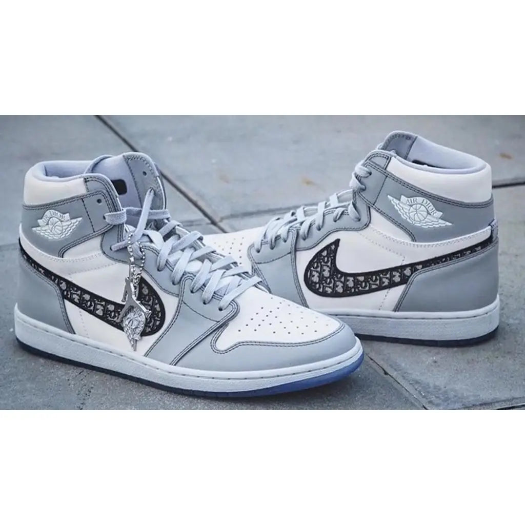 Dior x Air Jordan 1 High OG “Grey