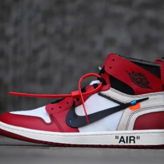 Off-White x Air Jordan 1 "Chicago" | Virgil Abloh Official Collab Trainers