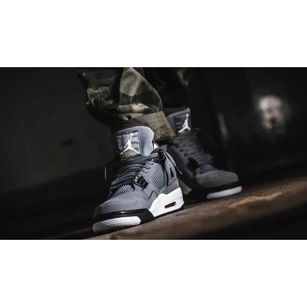 Air Jordan 4 Cool Grey – Iconic Silhouette with Subtle Grey Accents