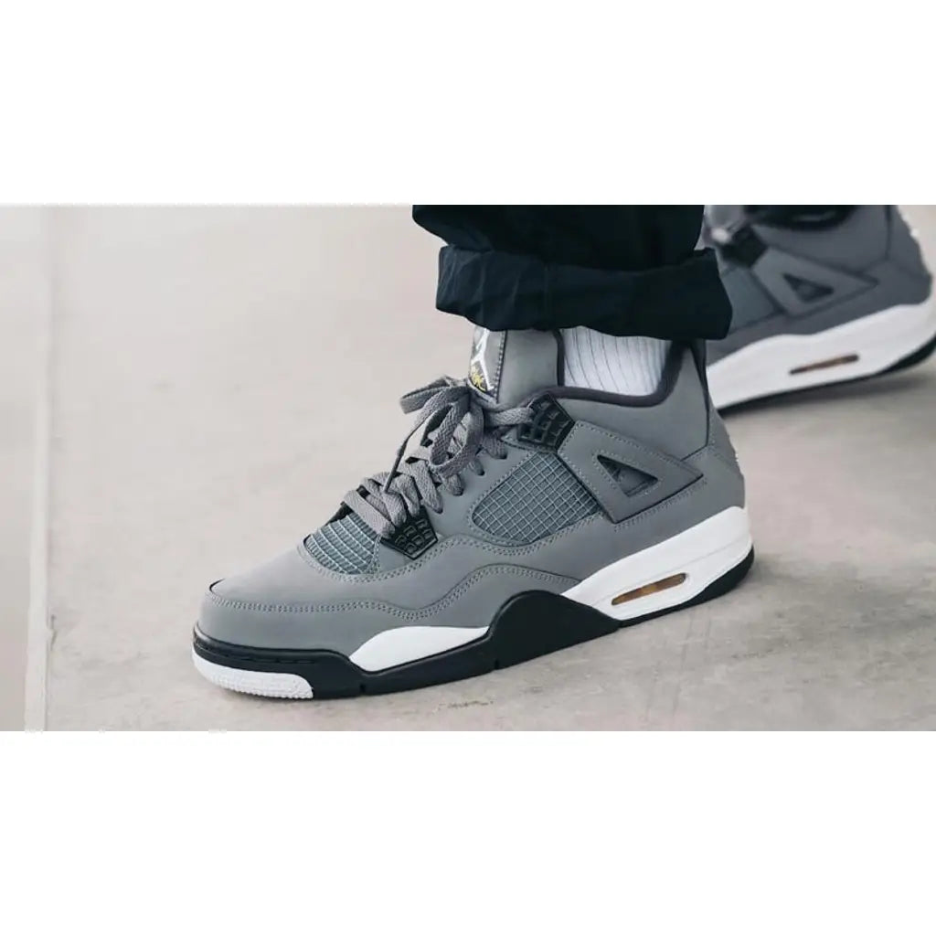 Air Jordan 4 Cool Grey – Iconic Silhouette with Subtle Grey Accents