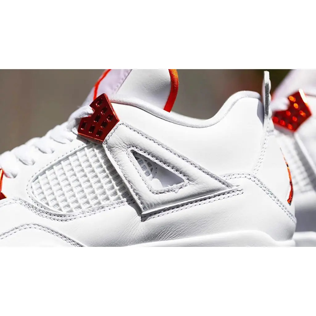 Air Jordan 4 Retro Metallic Orange – Bold Silhouette with Vibrant Orange Accents