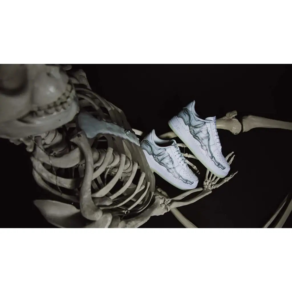 Shop the Nike Air Force 1 ’07 Skeleton QS featuring premium black leather, skeleton-inspired design, and classic Air Force 1 low-top silhouette.