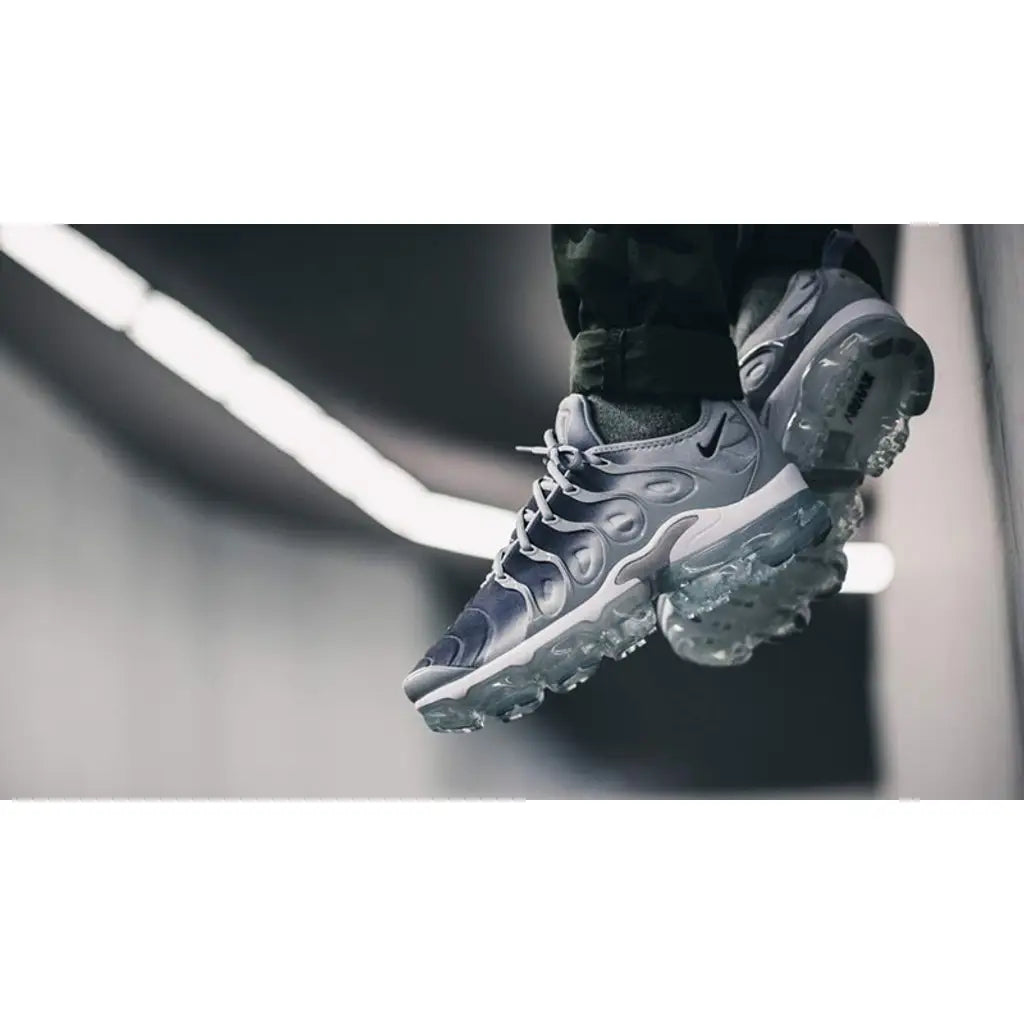 Nike Air VaporMax Plus “Silver Gradient” Trainers Sneakers