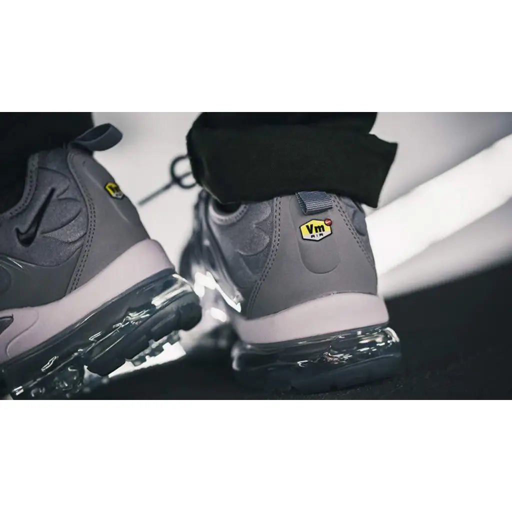 Nike Air VaporMax Plus “Silver Gradient” Trainers Sneakers