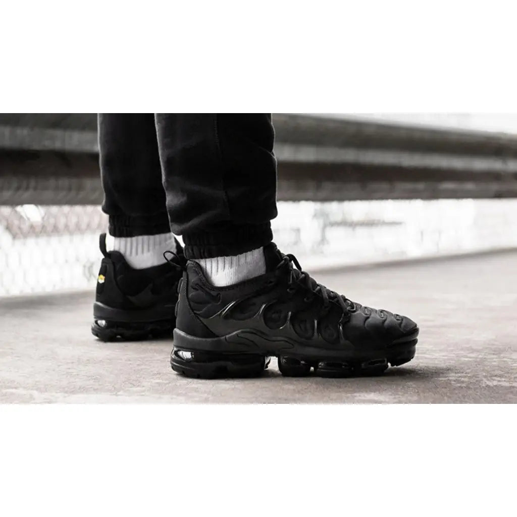 Nike Air VaporMax Plus Triple Black Trainers Sneakers