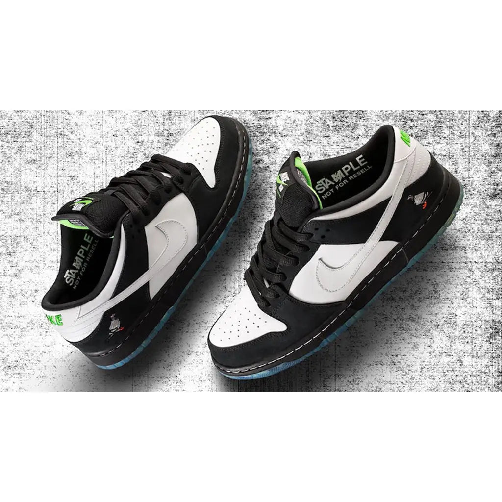 Staple x Nike SB Dunk Low Panda Pigeon – Limited Edition SB Dunk Trainers