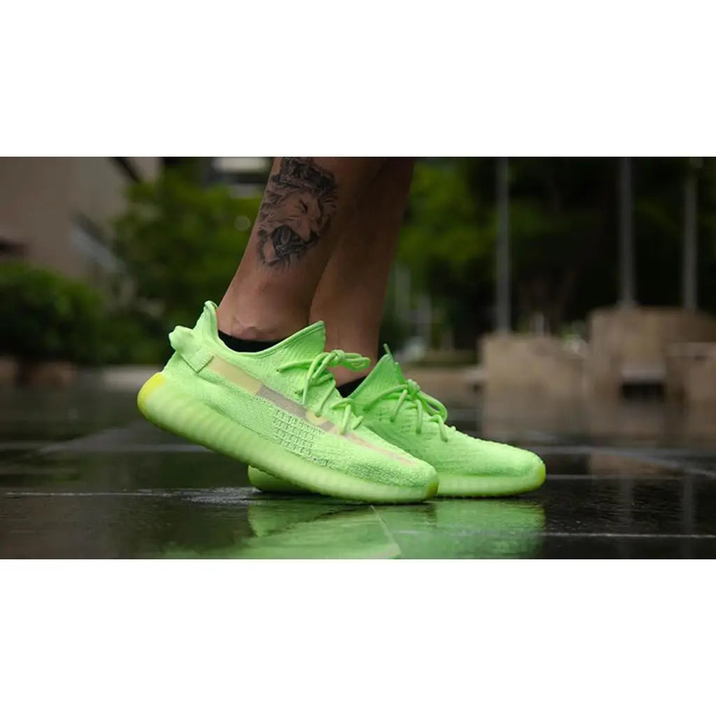 Yeezy Boost 350 V2 Glow In The Dark Green