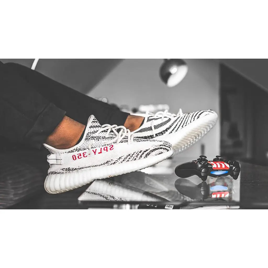 Yeezy Boost 350 V2 Zebra