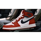 Air Jordan 1 High OG Chicago Lost & Found