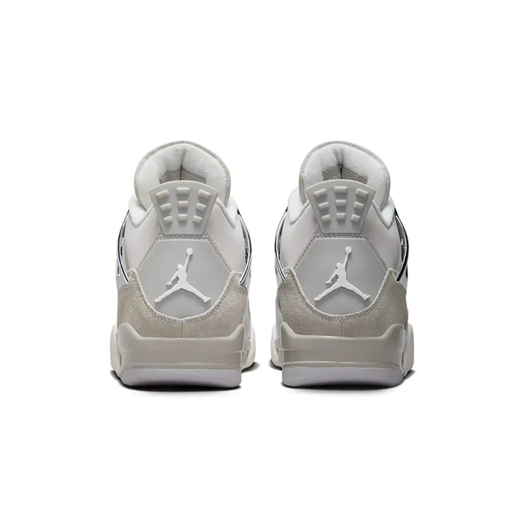 Air Jordan 4 Retro Frozen Moments – Premium Neutral Tones with Metallic Accents
