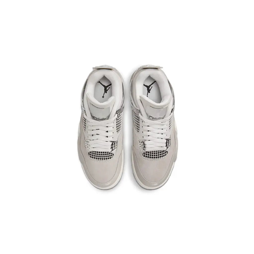 Air Jordan 4 Retro Frozen Moments – Premium Neutral Tones with Metallic Accents