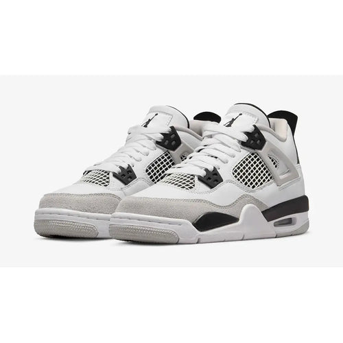 Air Jordan 4 Retro GS Military Black – Clean Black & White Classic in Smaller Sizing