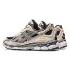 ASICS GEL-NYC Sneakers – Black / Clay Grey