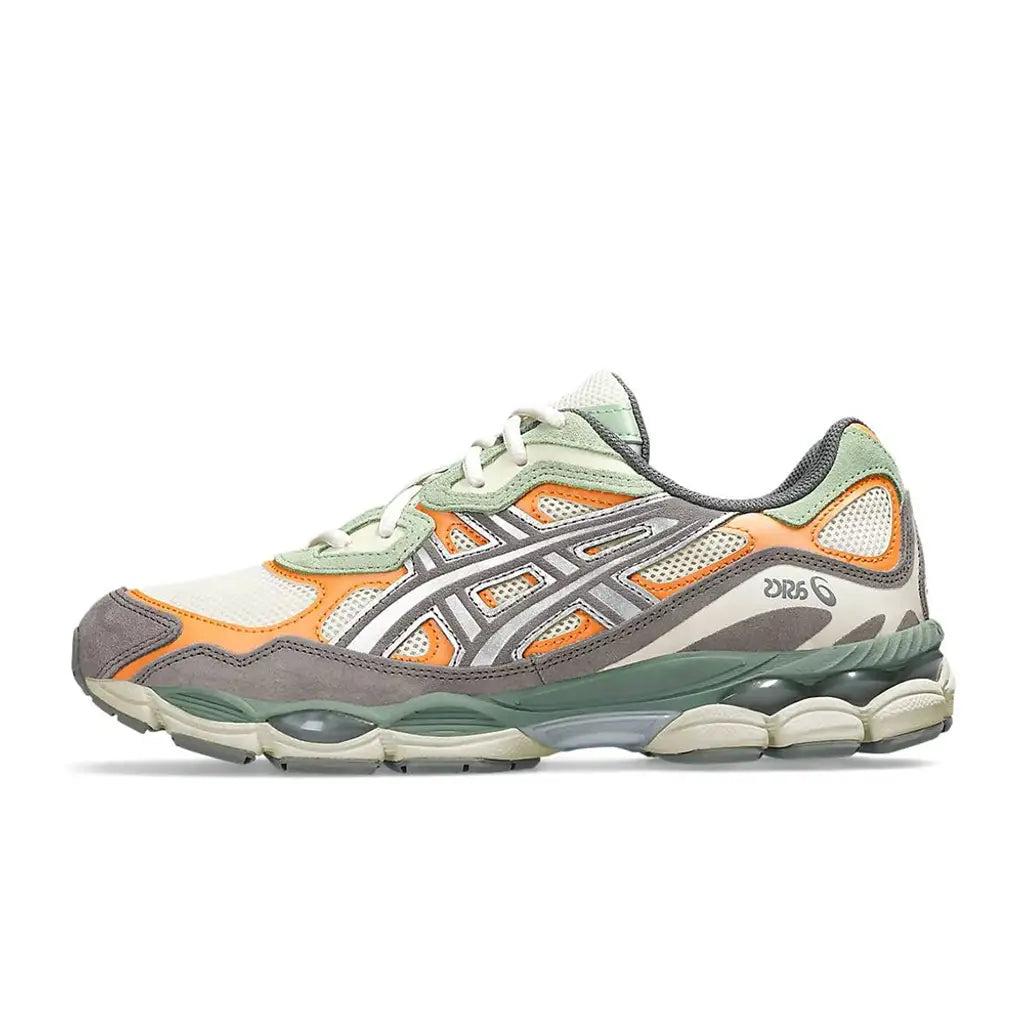 ASICS GEL-NYC Sneakers – Cream / Clay Grey