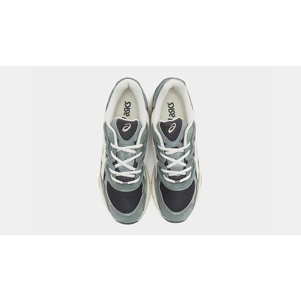 ASICS GEL-NYC Sneakers – Graphite Grey / Smoke Grey