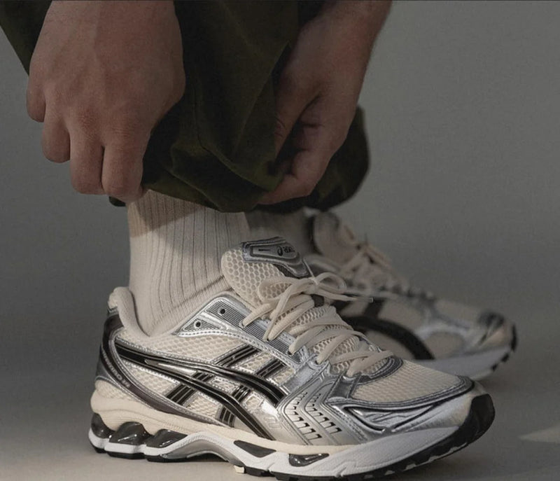 ASICS