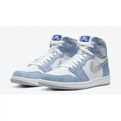 Jordan 1 Retro High OG Hyper Royal
