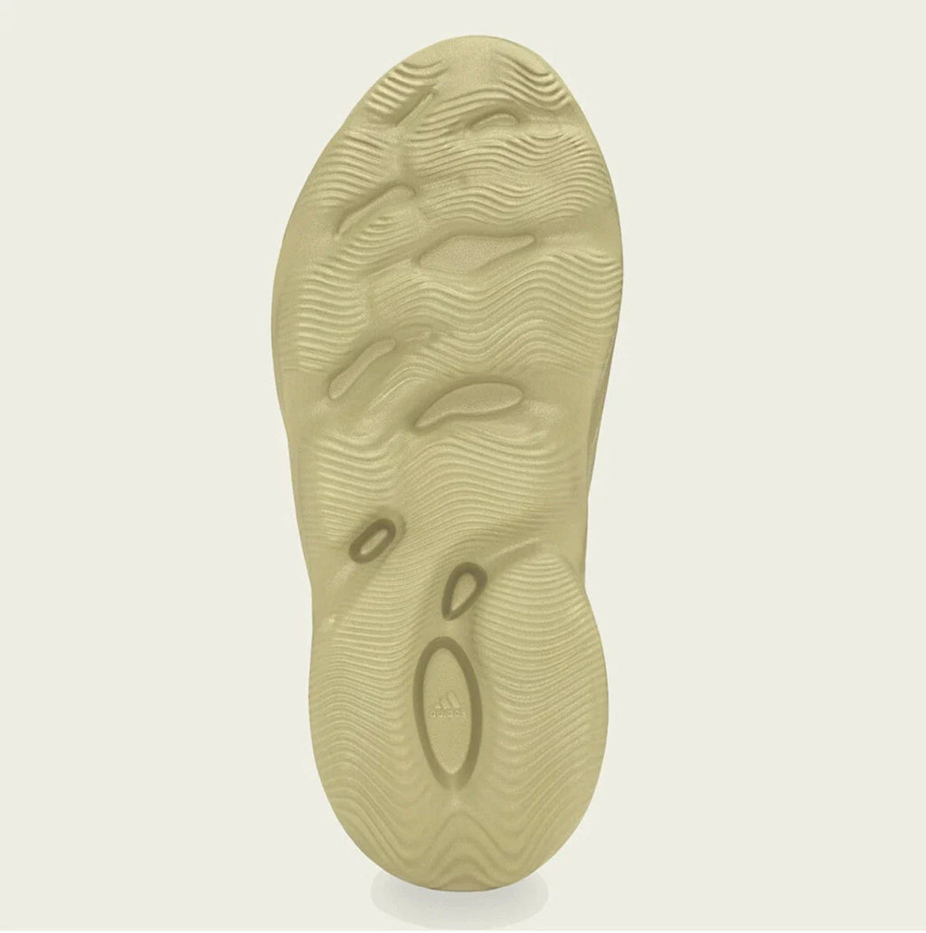 Yeezy Foam Runner Sulfur