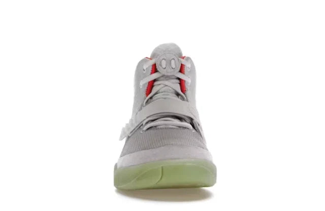 Nike Air Yeezy 2 NRG “Pure Platinum” Trainers Sneakers