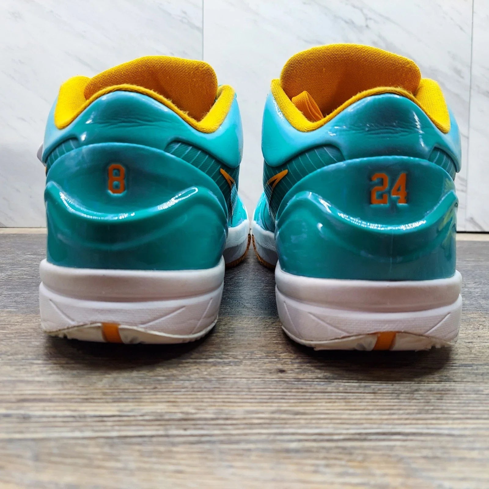 Nike Undefeated x Kobe IV Protro PE Hyper Jade Orange Trainers – Exclusive Player Edition Basketball Sneakers