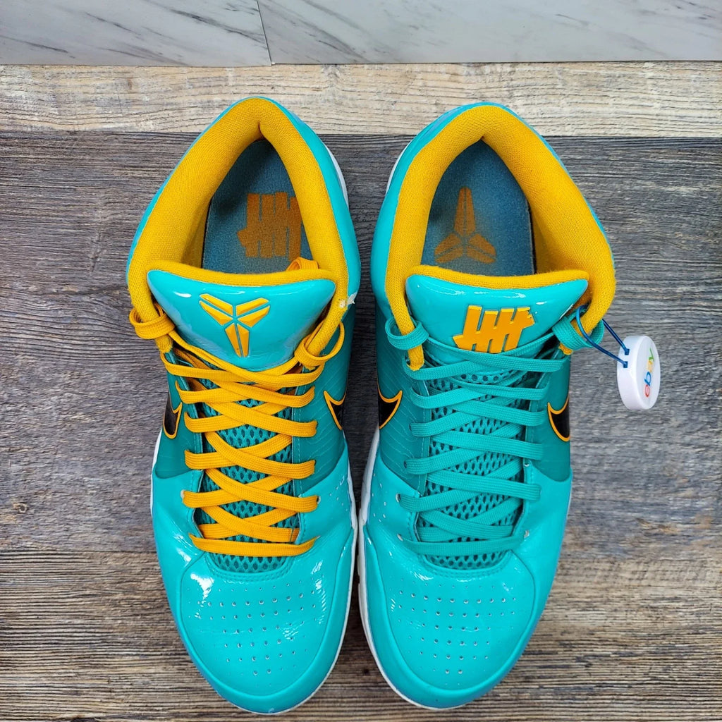 Nike Undefeated x Kobe IV Protro PE Hyper Jade Orange Trainers – Exclusive Player Edition Basketball Sneakers