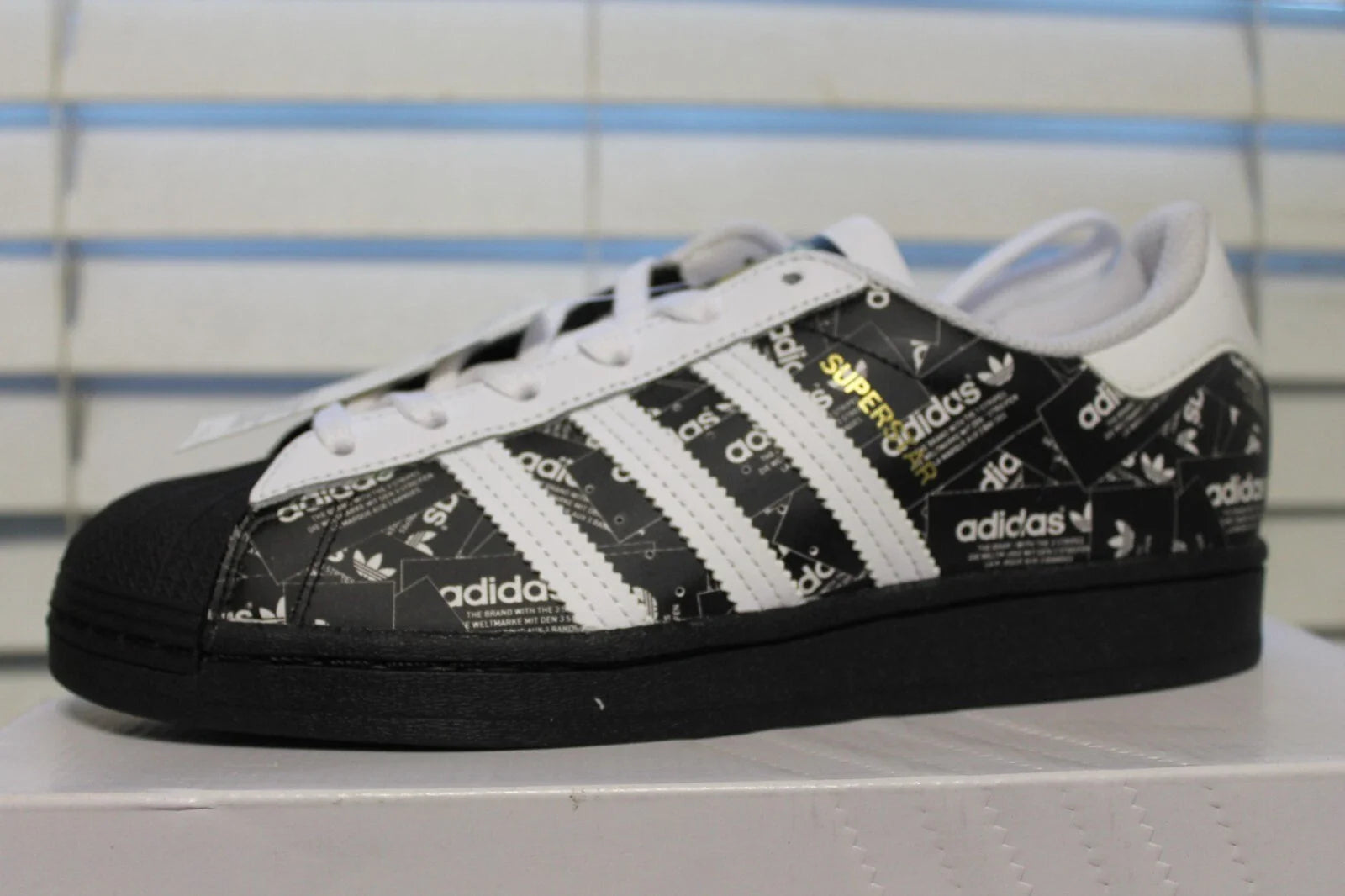 adidas Originals Superstar All Over Print,