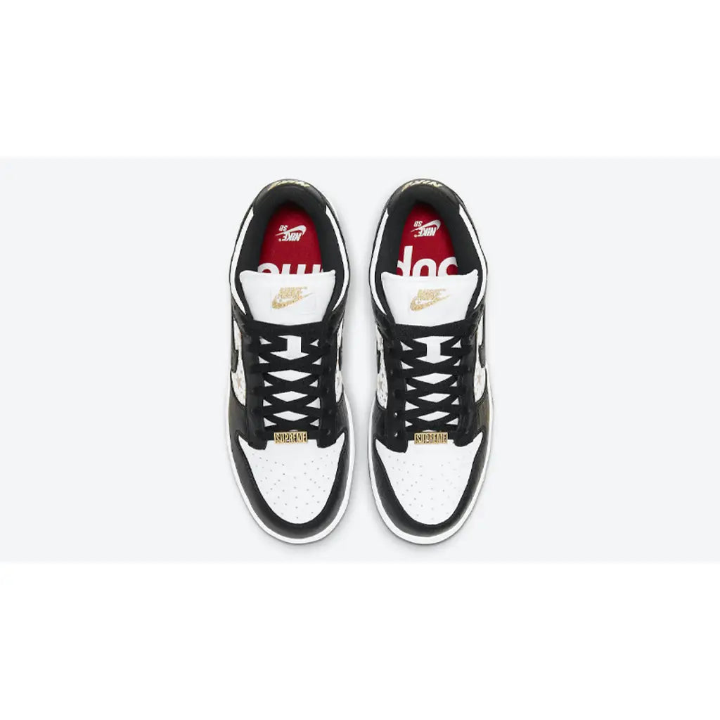 Supreme x Nike SB Dunk Low Stars Black – Limited Edition Supreme SB Dunk