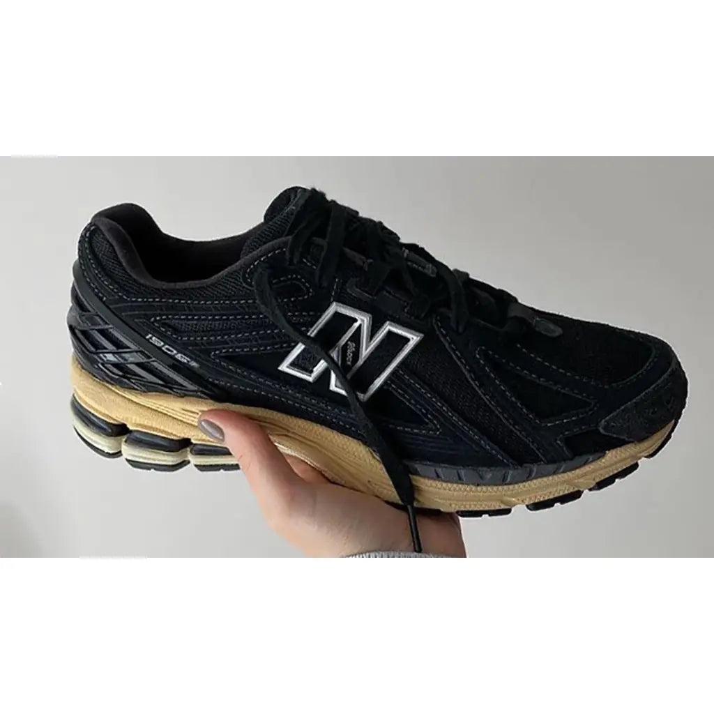 New Balance 1906R ‘Black’ Trainers – Mesh Running Sneakers with ABZORB & N-ergy Cushioning